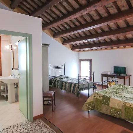 Agriturismo Principe Pio Farm stay